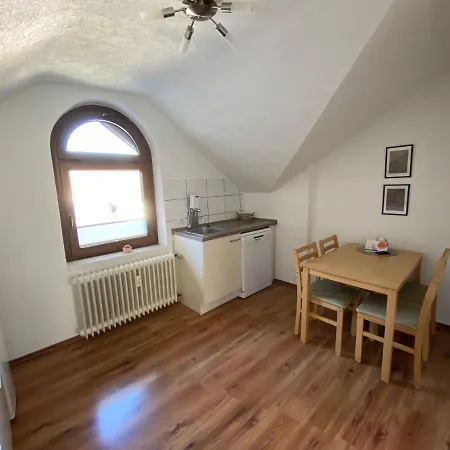 Haus Am Hang 아파트 *